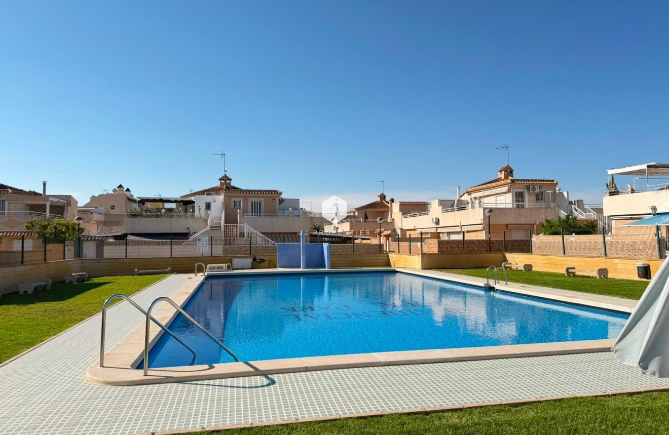 Tweedehands - Chalet -
Torrevieja - Carrefour