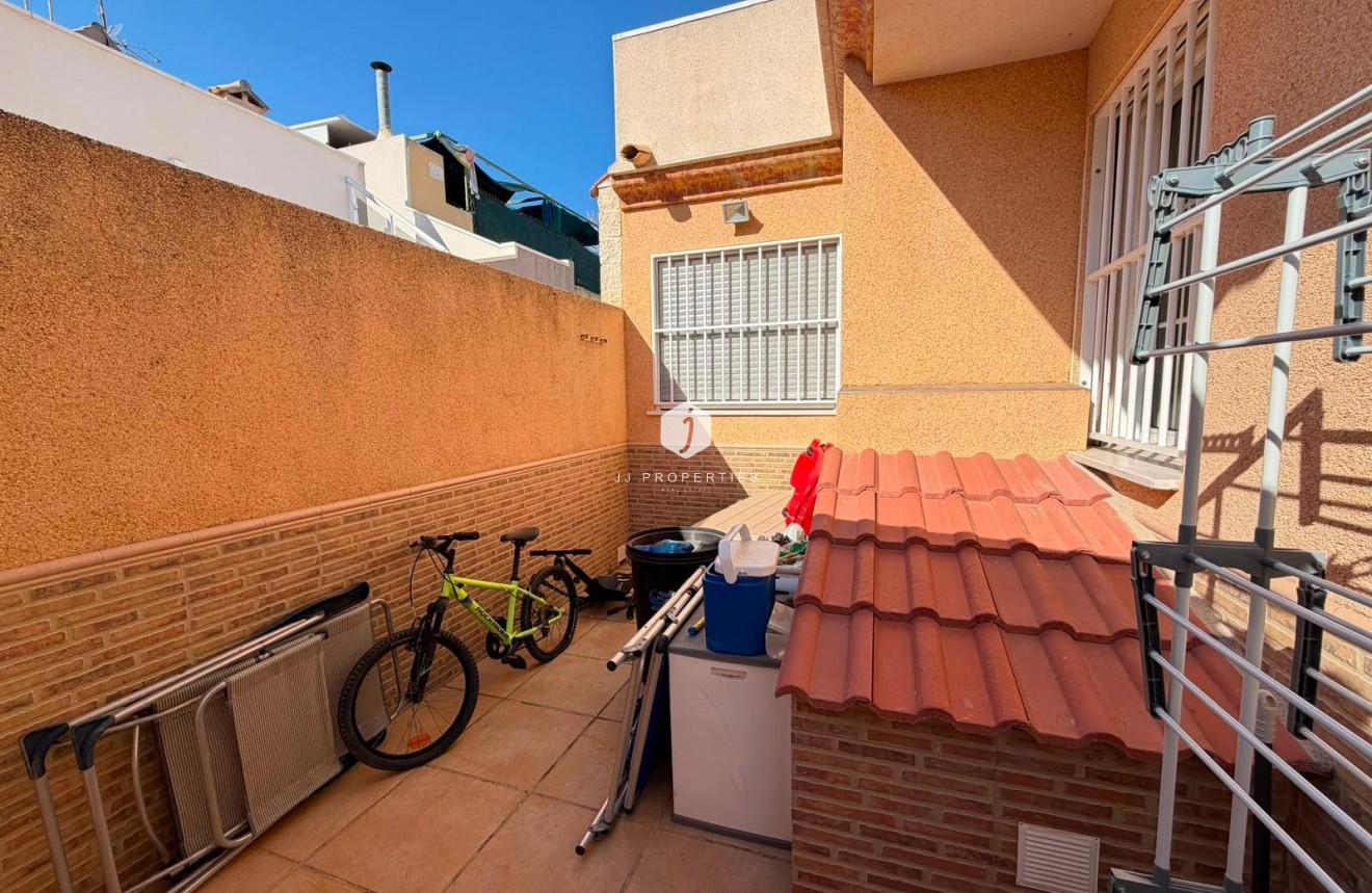 Tweedehands - Chalet -
Torrevieja - Carrefour