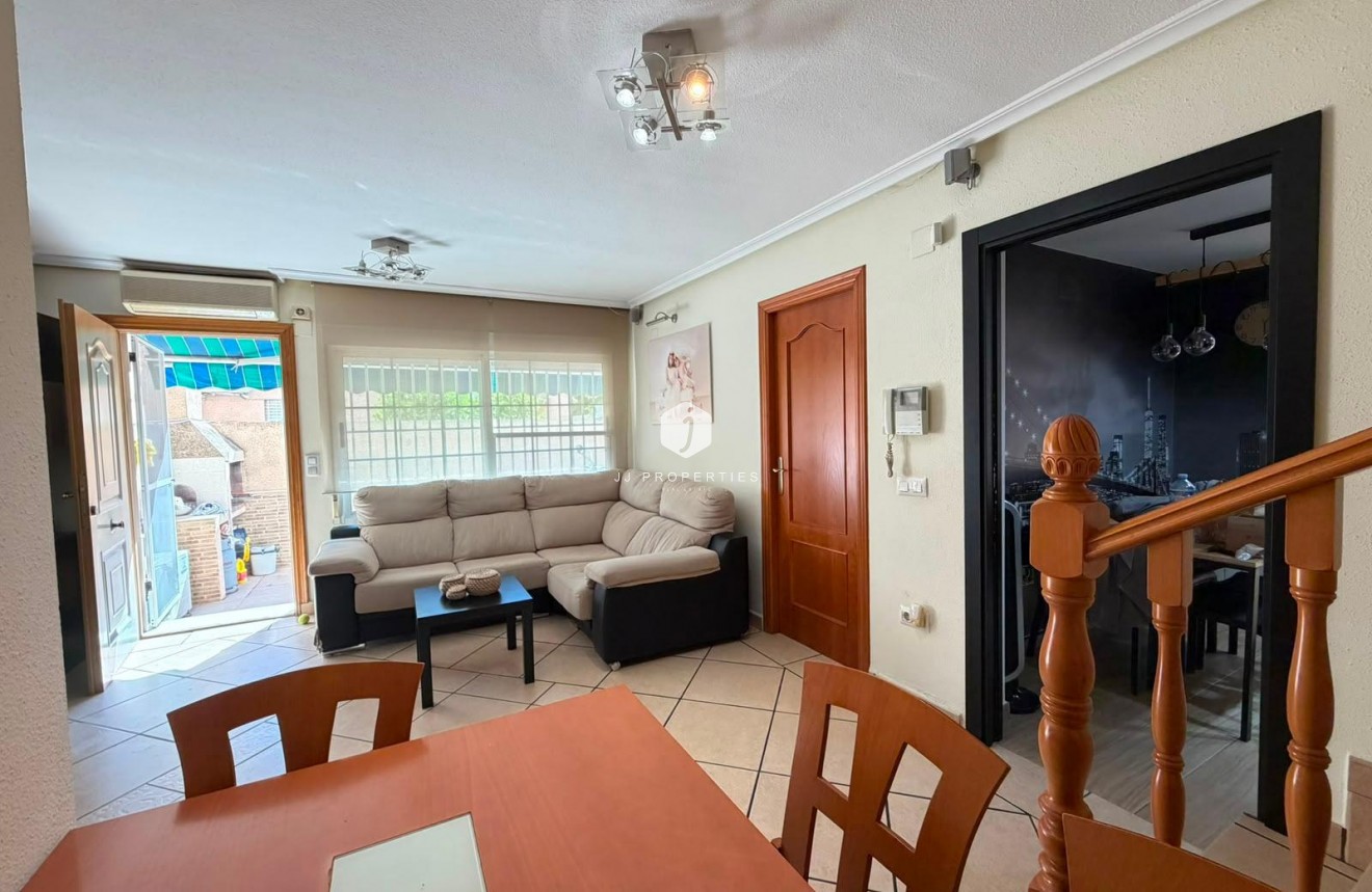 Tweedehands - Chalet -
Torrevieja - Carrefour