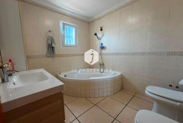 Tweedehands - Chalet -
Torrevieja - Carrefour