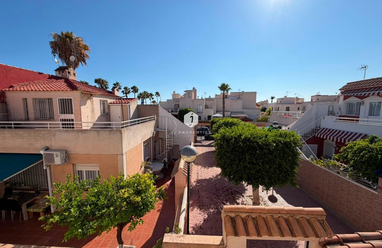 Tweedehands - Chalet -
Torrevieja - Carrefour