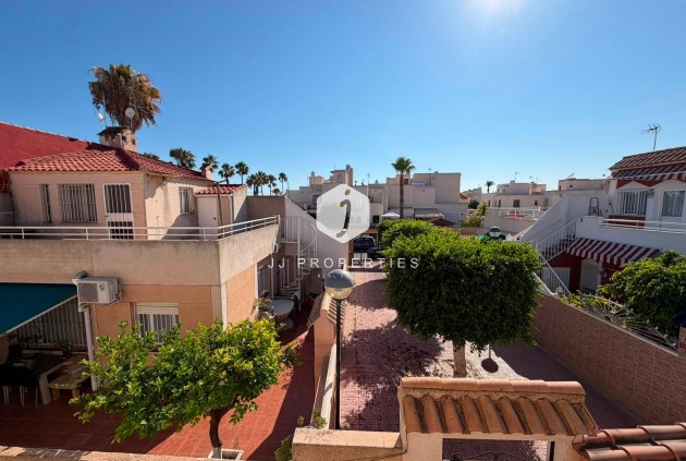 Tweedehands - Chalet -
Torrevieja - Carrefour