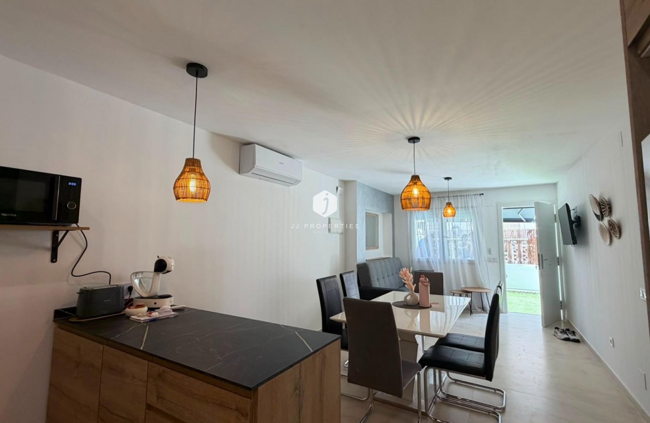 D'occasion - Bungalow -
Torrevieja - La veleta