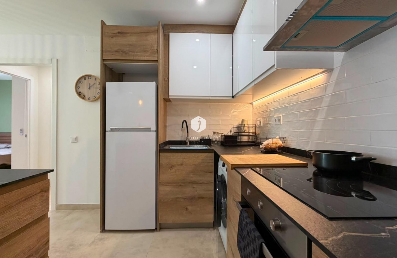 D'occasion - Bungalow -
Torrevieja - La veleta