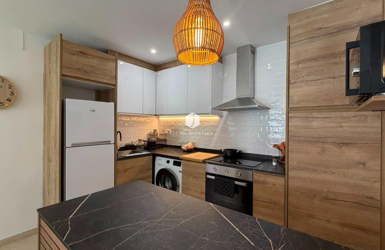 D'occasion - Bungalow -
Torrevieja - La veleta