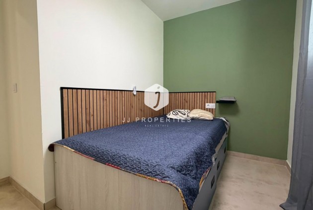 D'occasion - Bungalow -
Torrevieja - La veleta