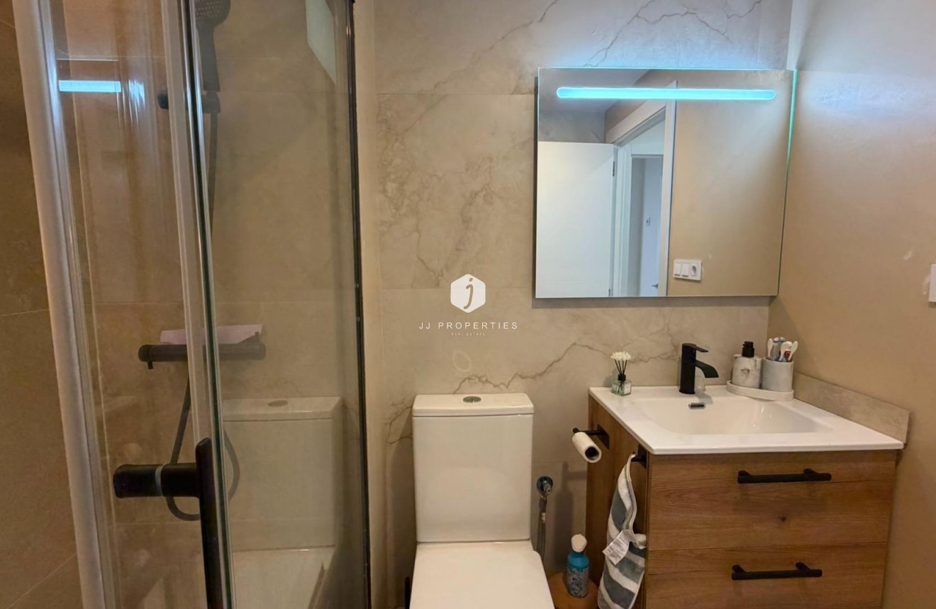 D'occasion - Bungalow -
Torrevieja - La veleta