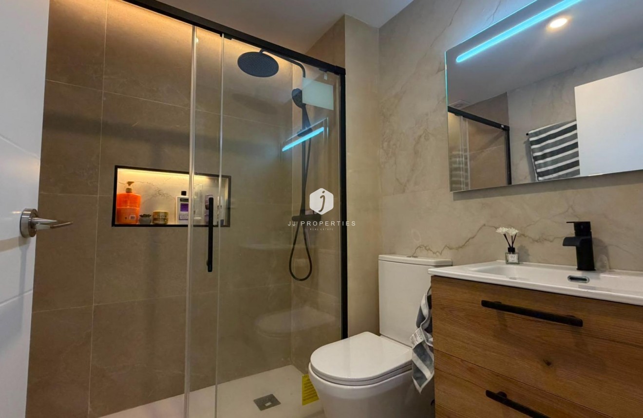 D'occasion - Bungalow -
Torrevieja - La veleta