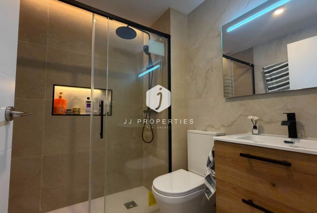 D'occasion - Bungalow -
Torrevieja - La veleta