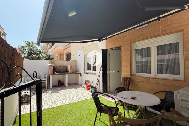 D'occasion - Bungalow -
Torrevieja - La veleta