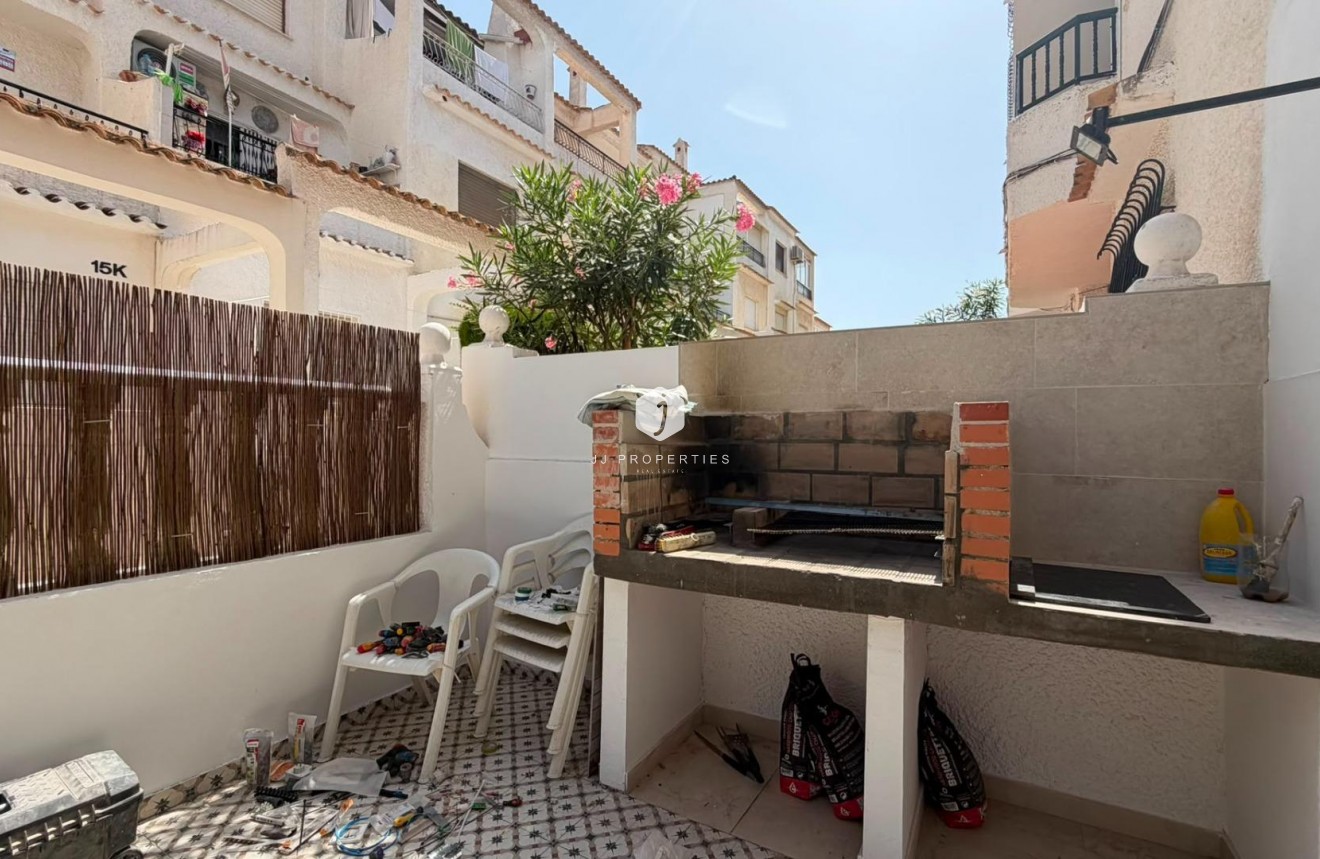 D'occasion - Bungalow -
Torrevieja - La veleta