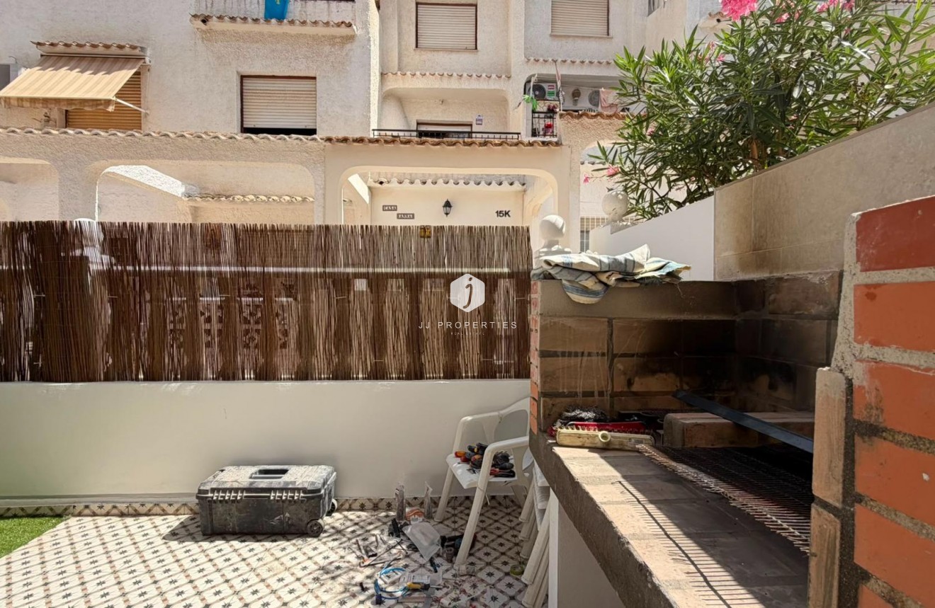 D'occasion - Bungalow -
Torrevieja - La veleta
