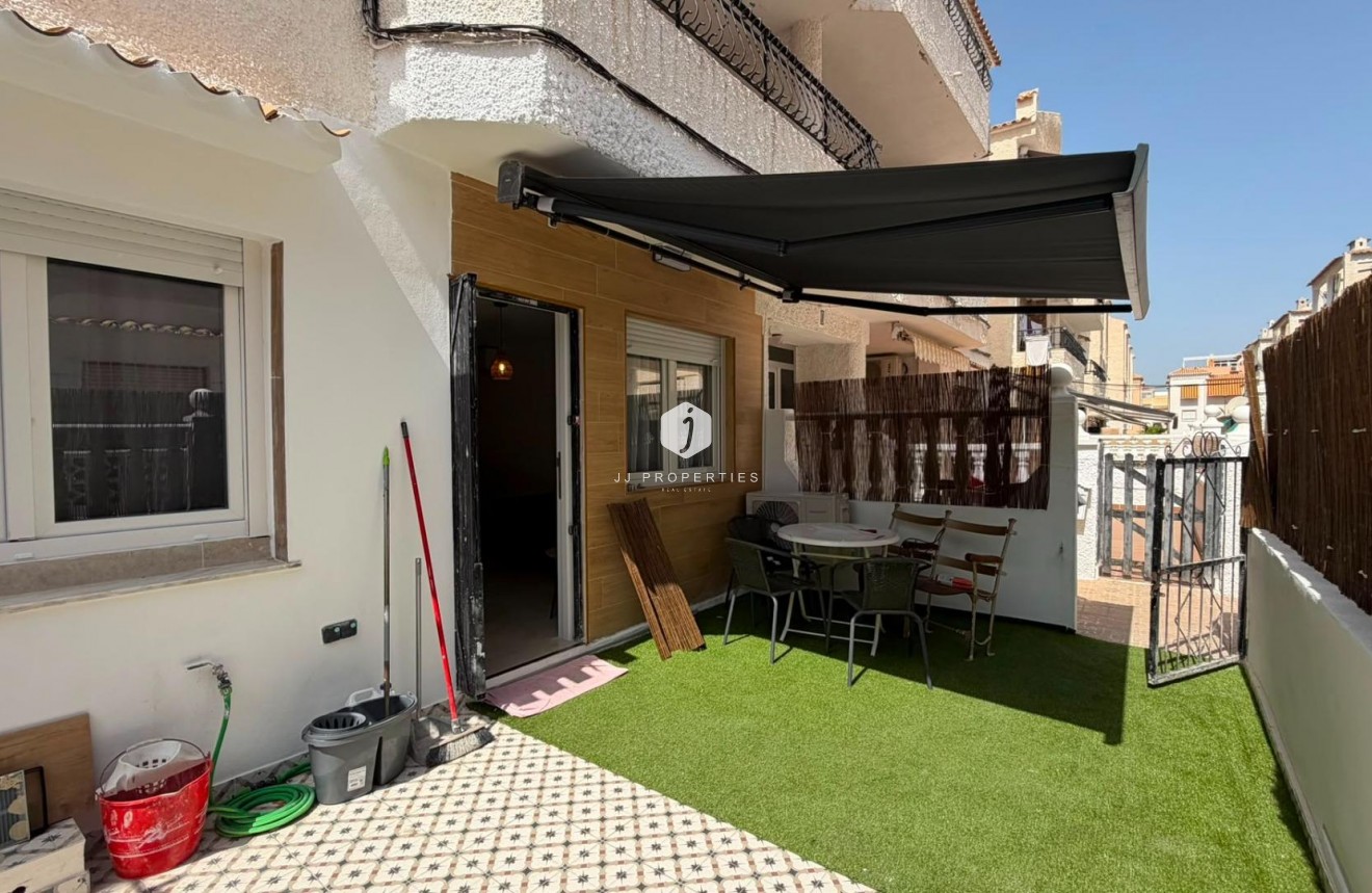 D'occasion - Bungalow -
Torrevieja - La veleta