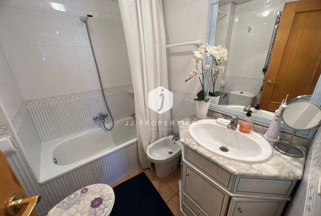D'occasion - Appartement -
Torrevieja - aguas nuevas