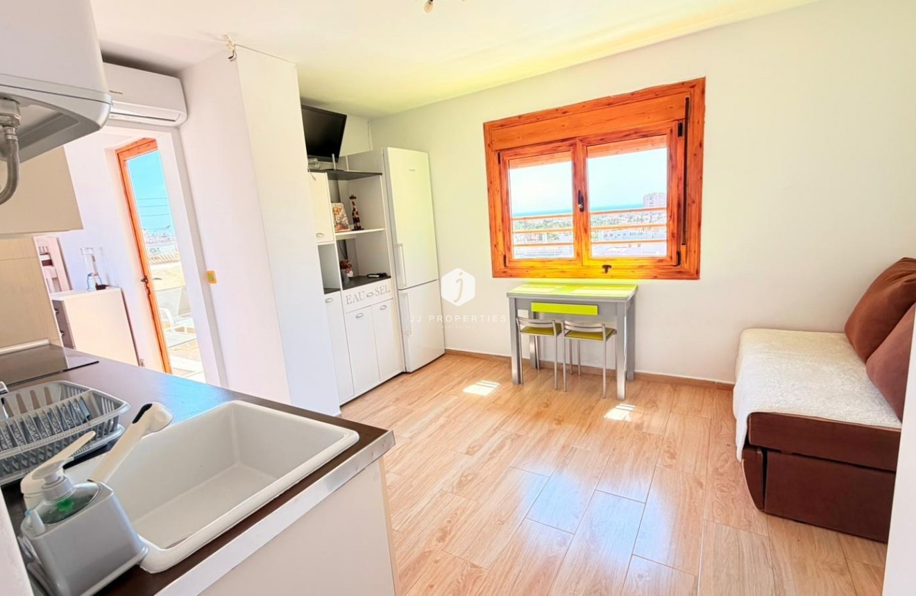 Aus zweiter Hand - Wohnung -
Torrevieja - Nueva Torrevieja