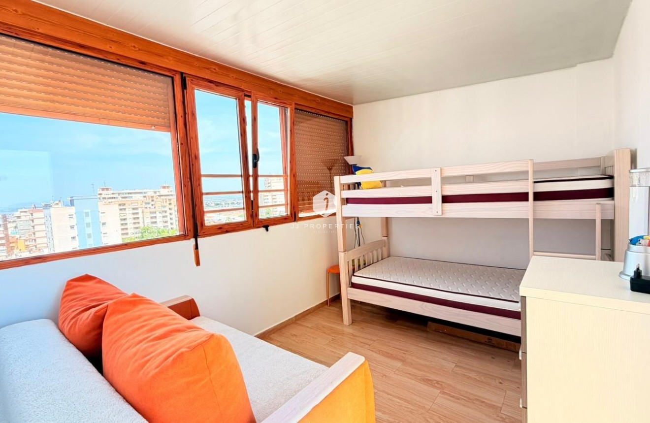 Aus zweiter Hand - Wohnung -
Torrevieja - Nueva Torrevieja