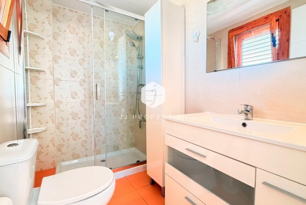 Aus zweiter Hand - Wohnung -
Torrevieja - Nueva Torrevieja