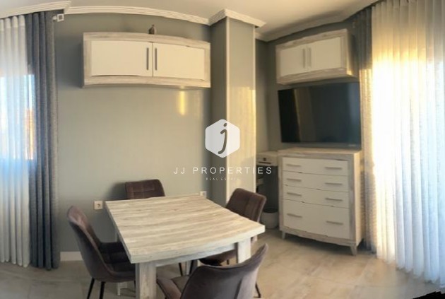 Resale - Apartment / flat -
Torrevieja - Playa del Cura