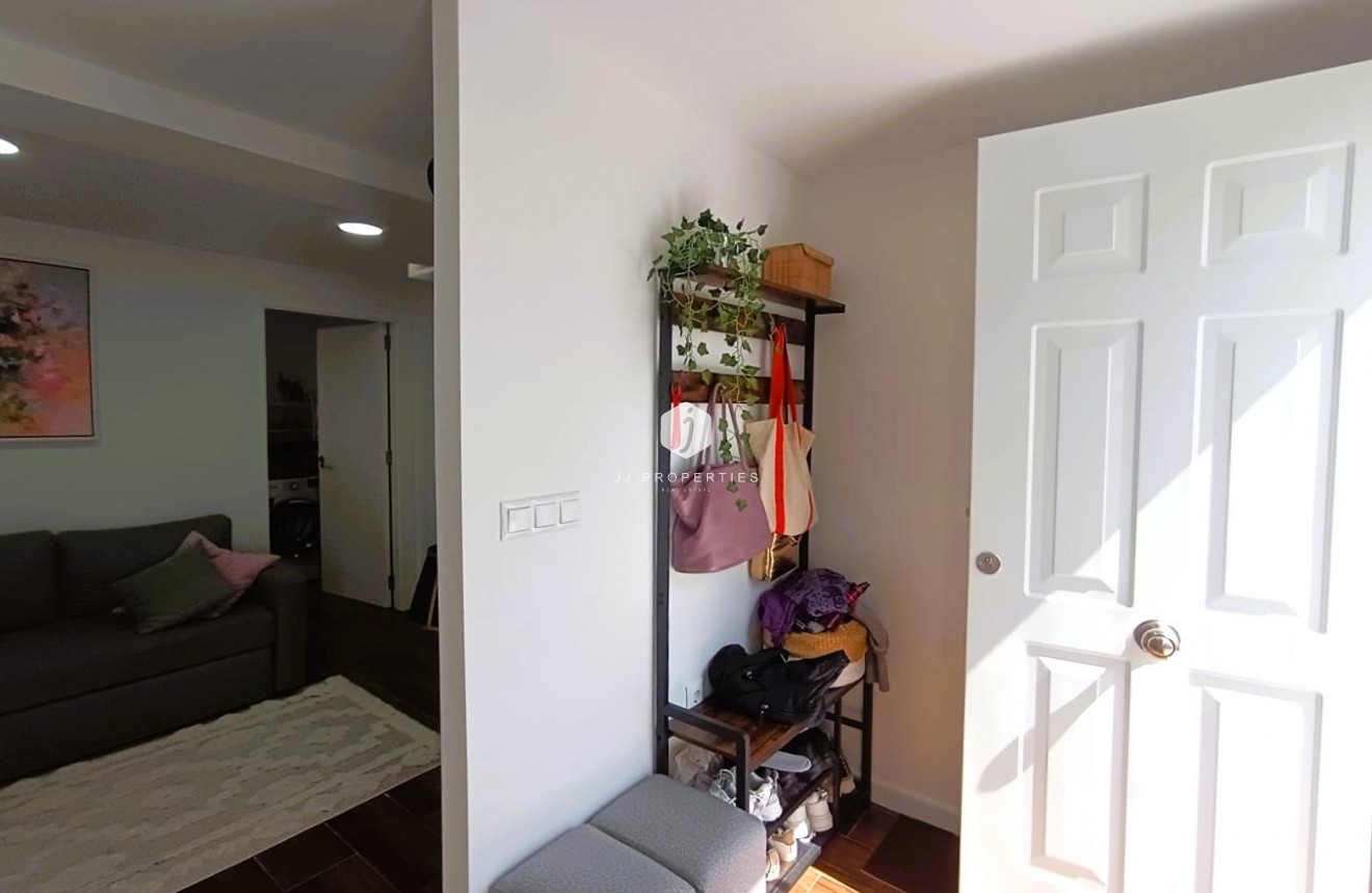 Resale - Bungalow -
Torrevieja - Costa Blanca