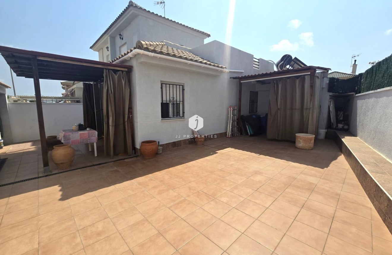 Aus zweiter Hand - Chalet -
Torrevieja - Los altos