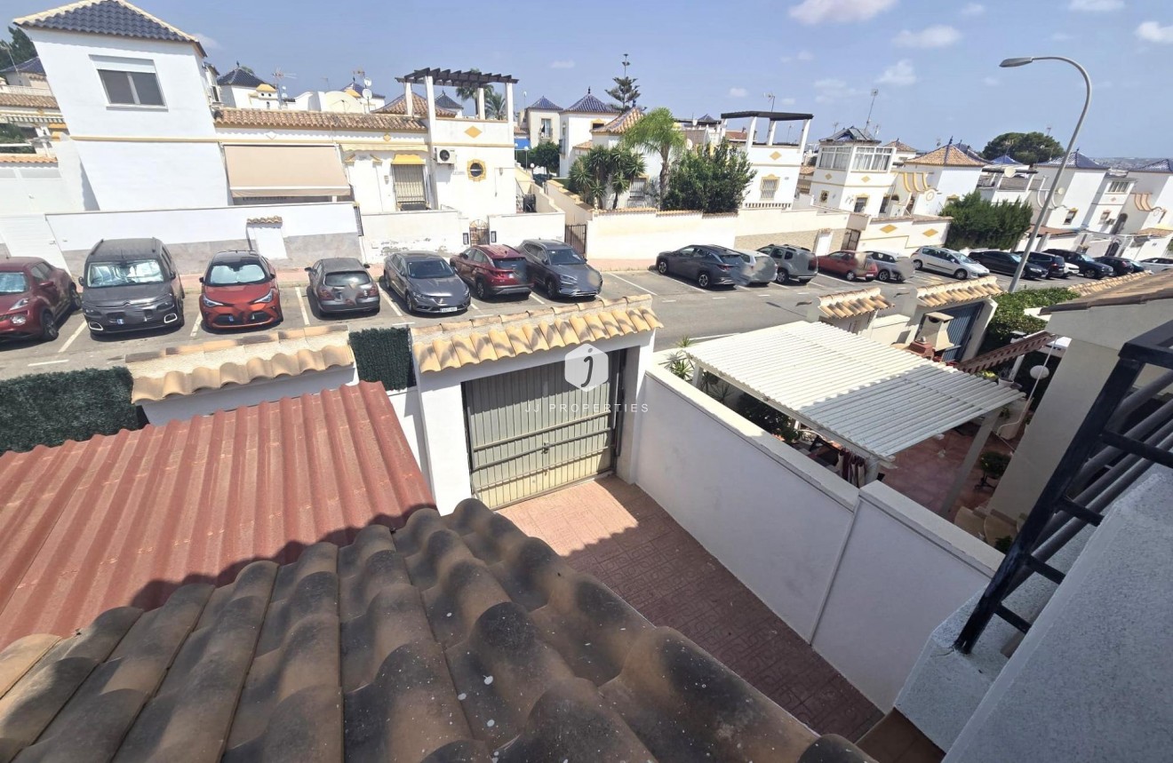 Aus zweiter Hand - Chalet -
Torrevieja - Los altos