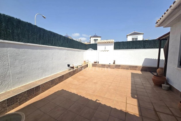 Aus zweiter Hand - Chalet -
Torrevieja - Los altos