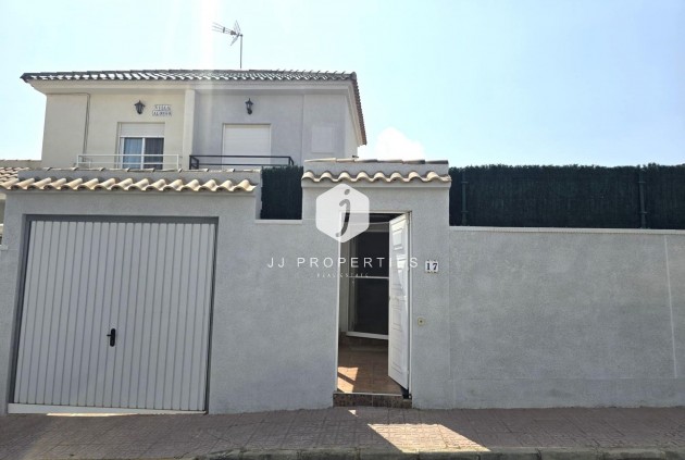 Aus zweiter Hand - Chalet -
Torrevieja - Los altos