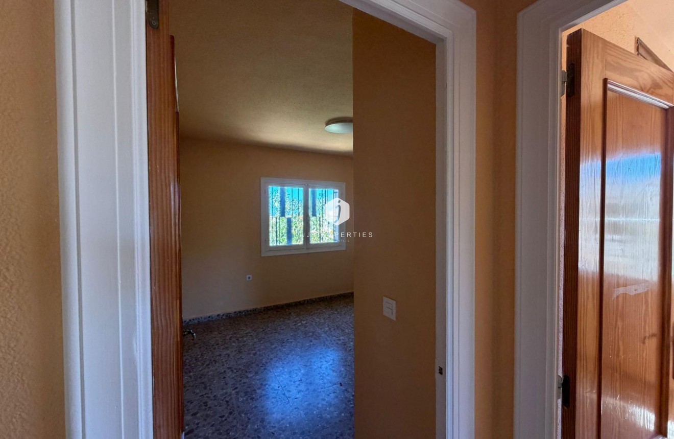 Segunda mano - Villa -
Torrevieja - Los Balcones - Los Altos del Edén