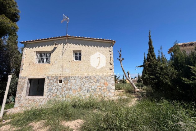 Segunda mano - Villa -
Torrevieja - Los Balcones - Los Altos del Edén