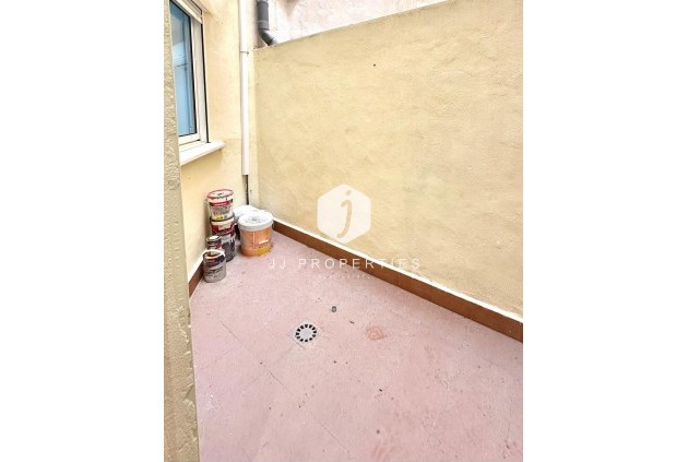 Z drugiej ręki - Mieszkanie w bloku -
Torrevieja - La Mata Pueblo