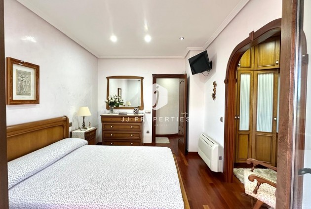 Resale - Chalet -
Torrevieja - La siesta