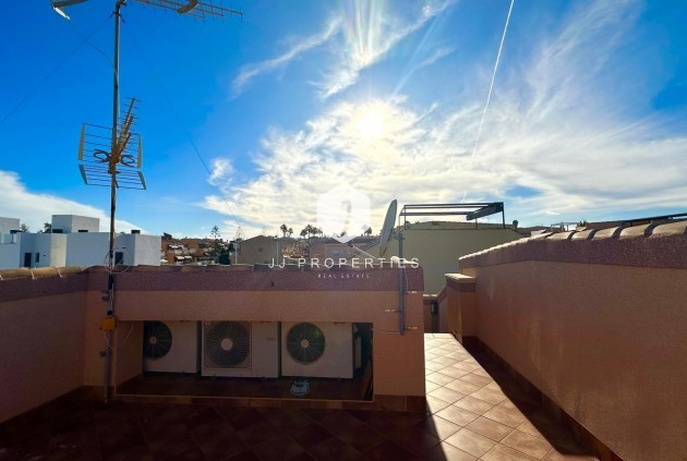Resale - Chalet -
Torrevieja - La siesta