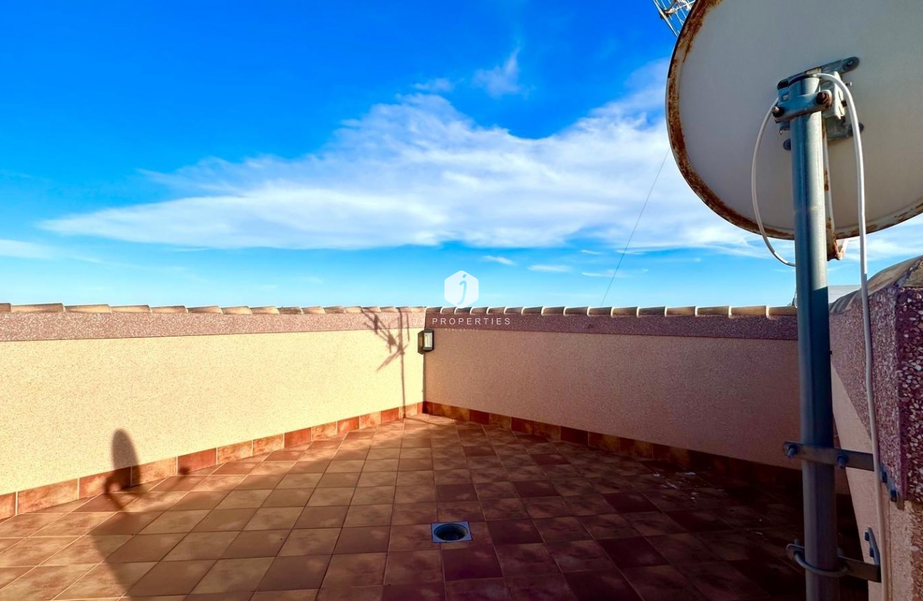 Resale - Chalet -
Torrevieja - La siesta