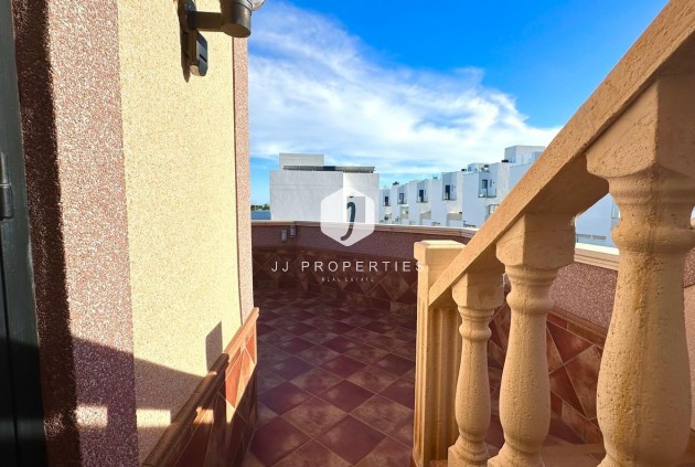 Resale - Chalet -
Torrevieja - La siesta