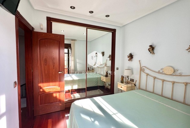 Resale - Chalet -
Torrevieja - La siesta