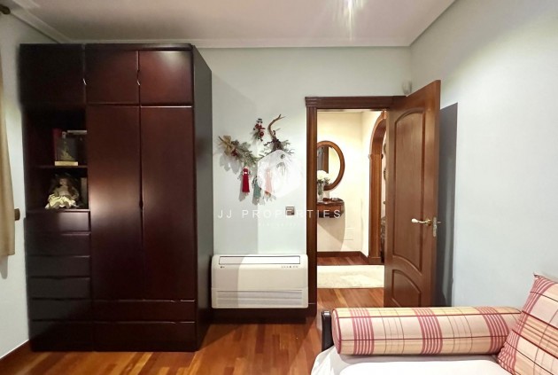 Resale - Chalet -
Torrevieja - La siesta