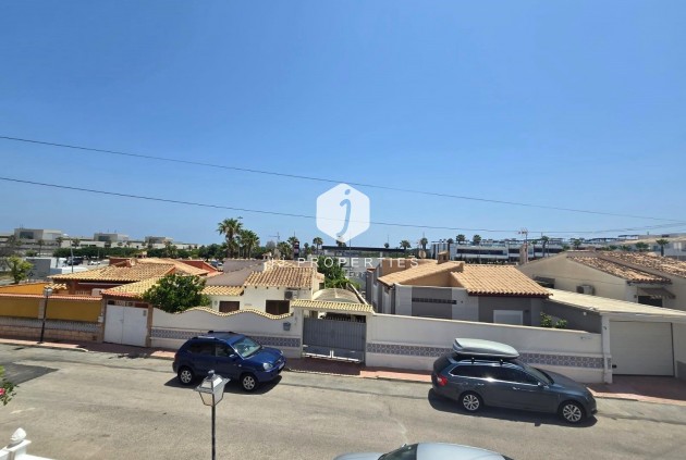 Tweedehands - Chalet -
Torrevieja - Los Balcones