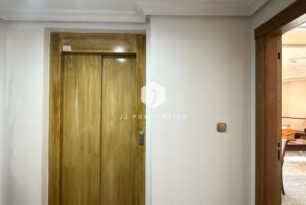 Resale - Penthouse -
Torrevieja