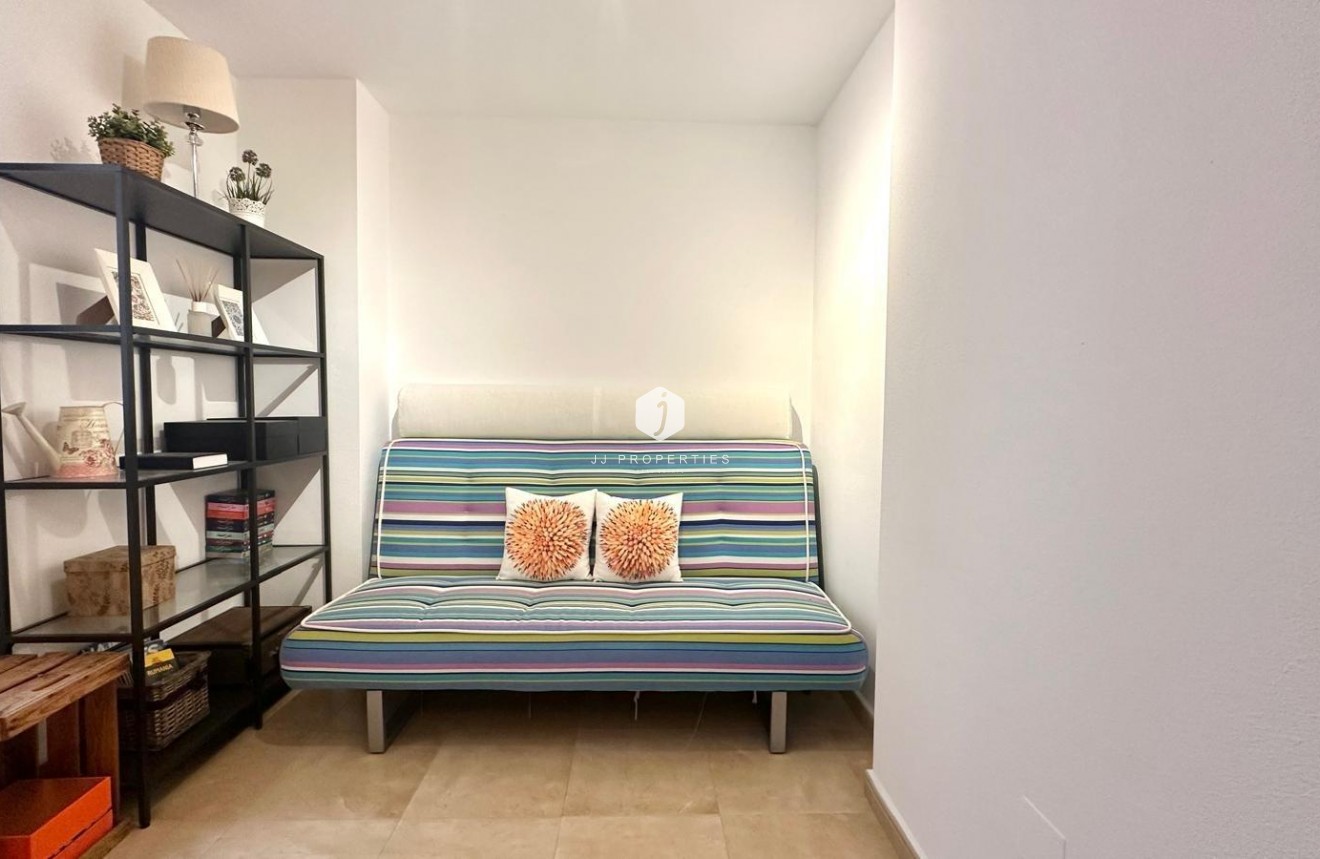 Aus zweiter Hand - Wohnung -
Torrevieja - La Mata