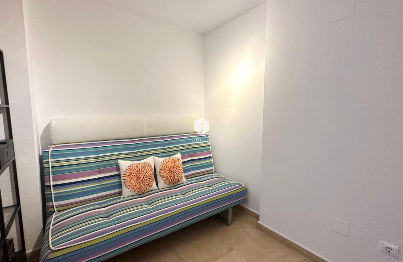 Aus zweiter Hand - Wohnung -
Torrevieja - La Mata