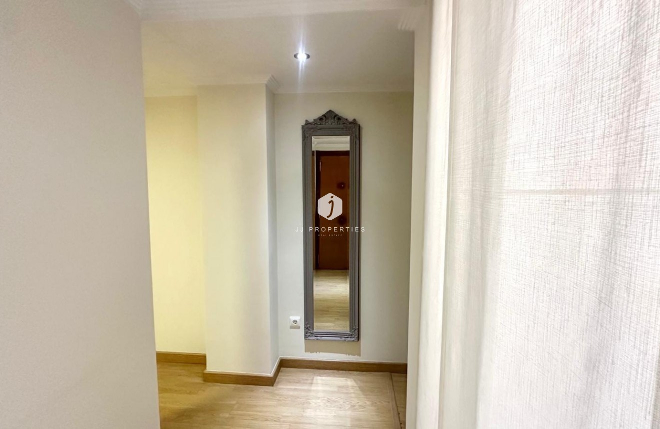 Aus zweiter Hand - Wohnung -
Torrevieja - La Mata