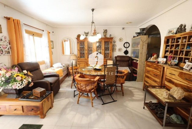 Aus zweiter Hand - Bungalow -
Torrevieja - Costa Blanca