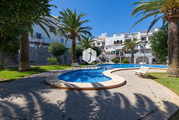 Resale - Apartment / flat -
La Mata - Costa Blanca