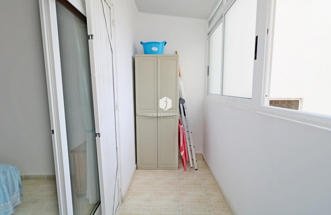 Resale - Apartment / flat -
Torrevieja - Acequion