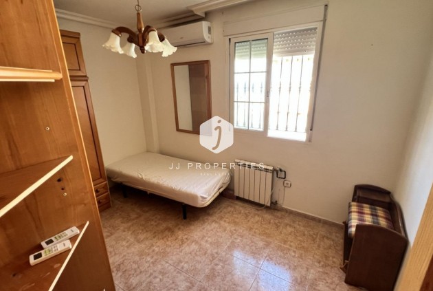 Aus zweiter Hand - Villa -
Torrevieja - aguas nuevas