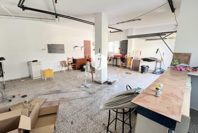 Aus zweiter Hand - Villa -
Torrevieja - aguas nuevas