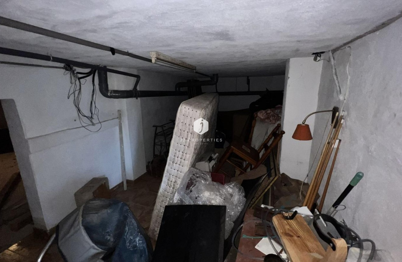 Aus zweiter Hand - Villa -
Torrevieja - aguas nuevas
