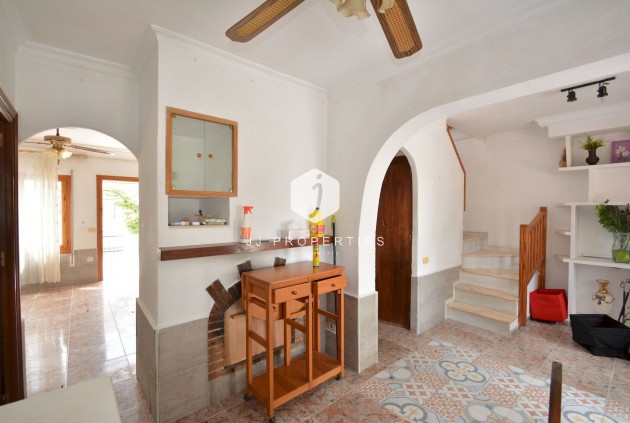 D'occasion - Chalet -
Torrevieja - Costa Blanca