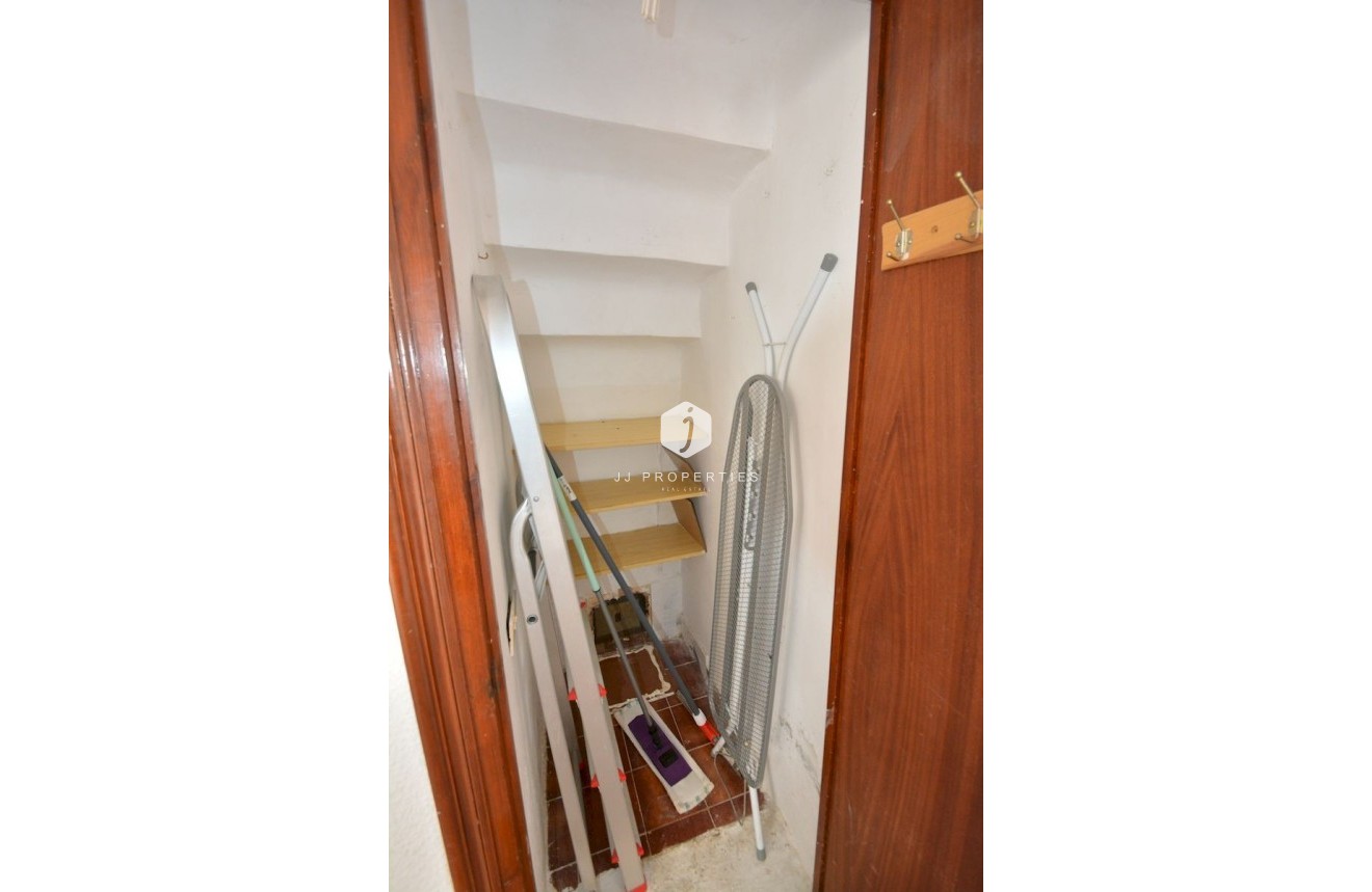 D'occasion - Chalet -
Torrevieja - Costa Blanca