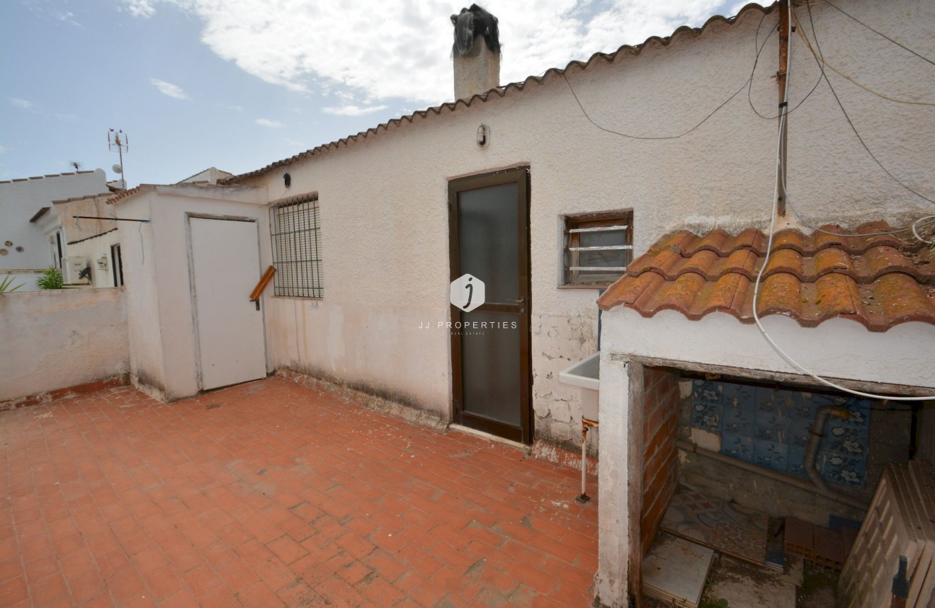 D'occasion - Chalet -
Torrevieja - Costa Blanca